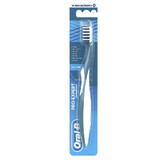 Pro-Expert CrossAction All In One Handzahnbürste, 40 Medium, Oral-B