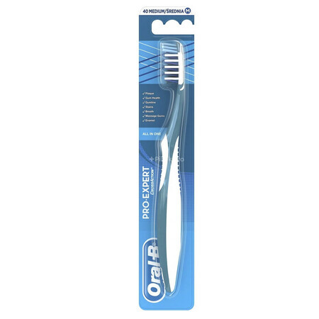 Pro-Expert CrossAction All In One Manual Toothbrush, 40 Medium, Oral-B