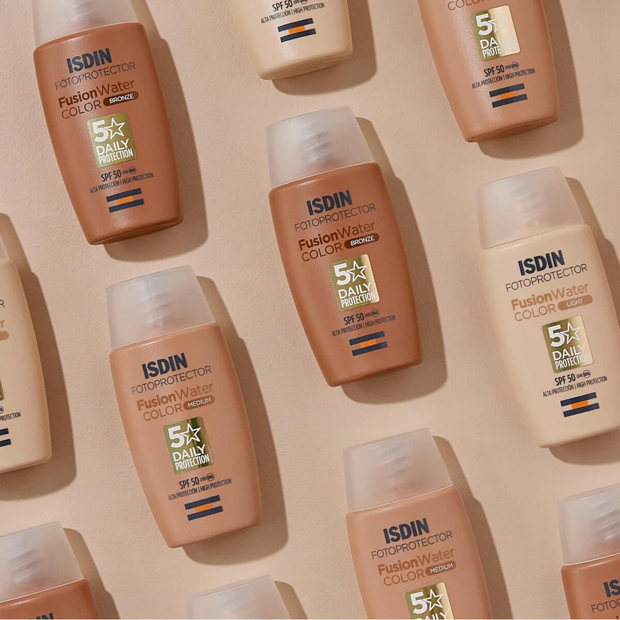 Isdin Fusion Water Color Fotoprotectieve Zonnebeschermingscrème voor Gezicht met SPF 50 50 ml