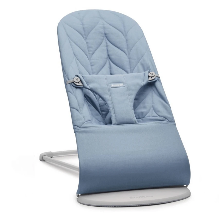 Altalena Bliss con un delicato look a petali, 3,5 - 13 kg, blu, BabyBjorn