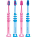 Brosse à dents Curaprox pour enfants de 0 à 4 ans, rose avec poils roses