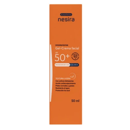 Acofarma Nesira Solar SPF 50+ Light Touch Crema Gel Viso 50 ml