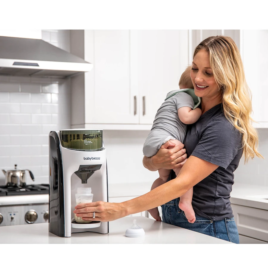 Baby Brezza Formula Pro Advanced, milk maker, white and black