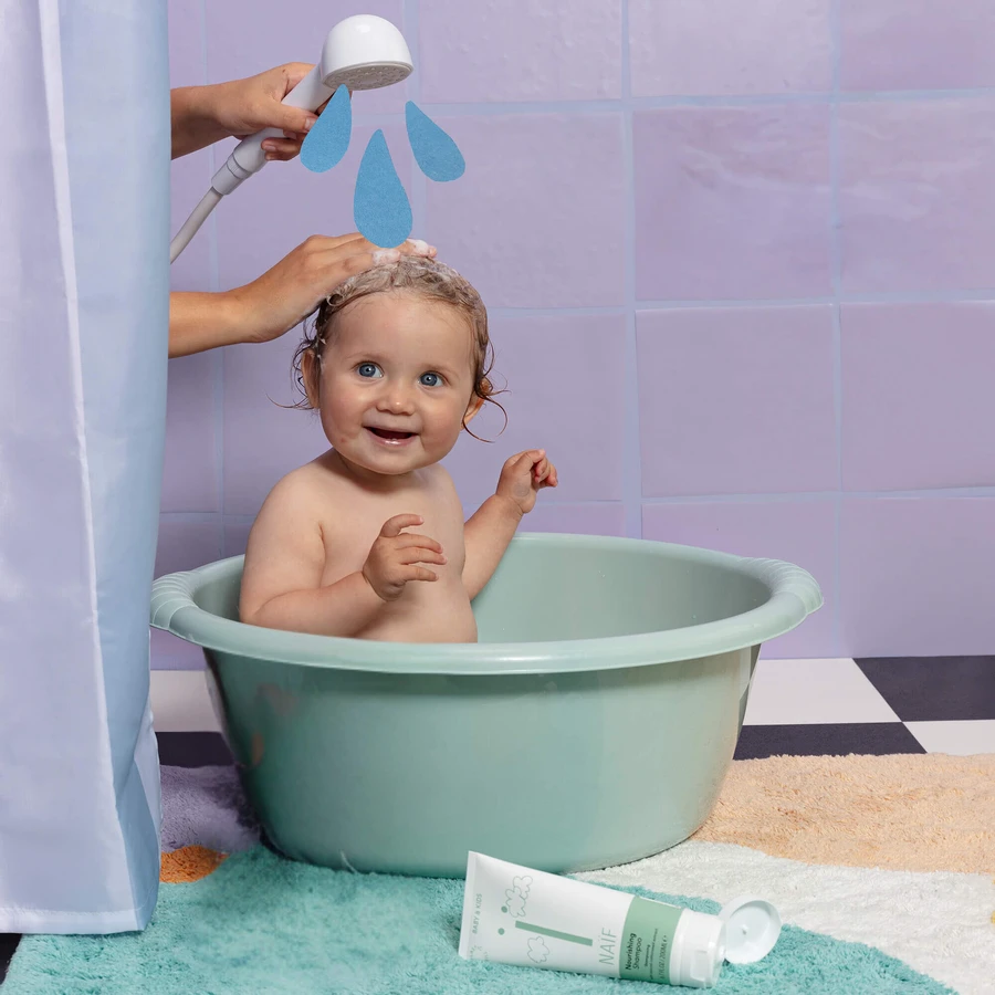 Naif Baby & Kids, champú capilar para bebés y niños desde el primer día, 200 ml