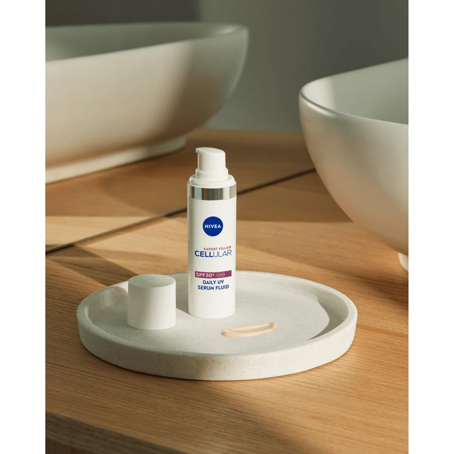 Nivea Cellular Expert Filler Daily UV Serum Fluid, serum om tekenen van huidveroudering te corrigeren, SPF 50+, 30 ml