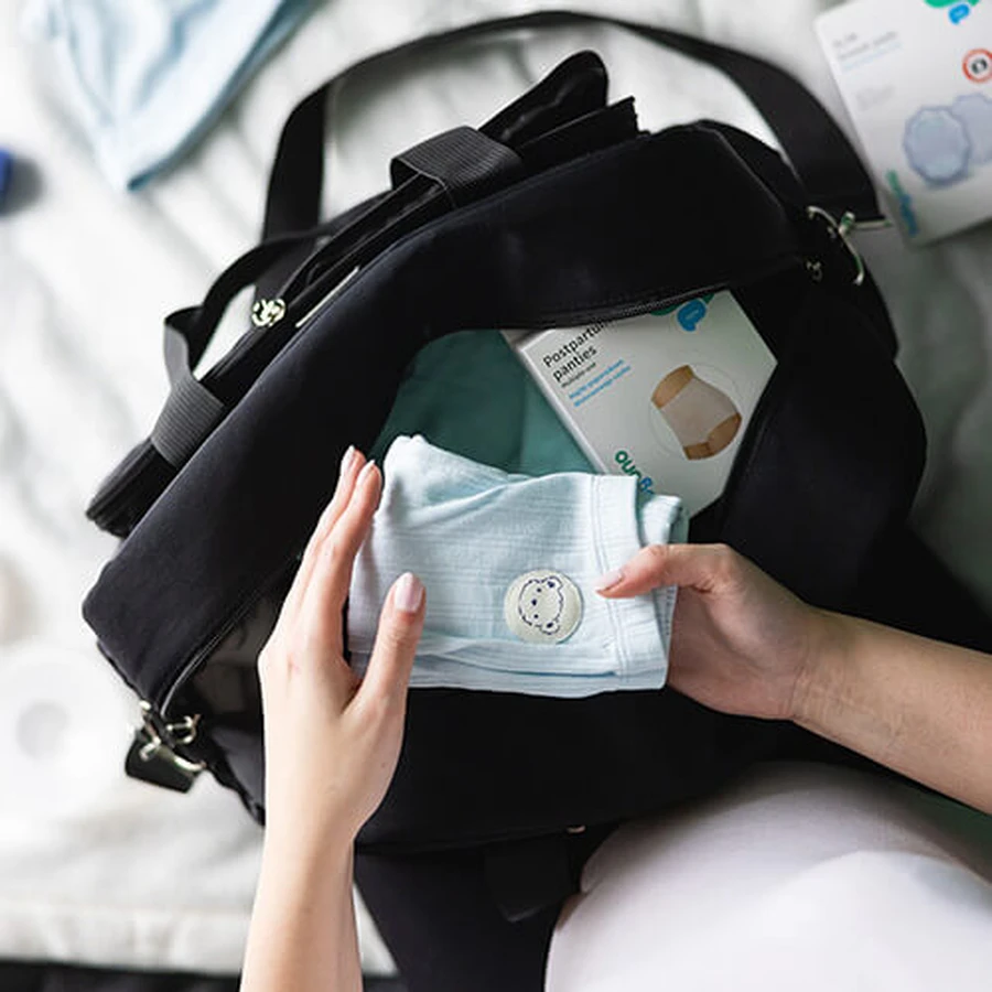 BabyOno, reistas voor mama, zwart