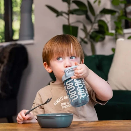 Vaso Antiderrame Con Pajita 350ml Gris Earthsmart Vital Baby