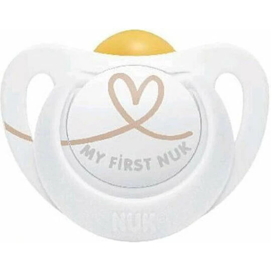 Nuk Star Orthodontic Rubber Hearts Bra - White for 0-6 months