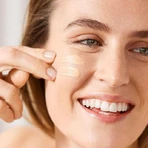 Isdin Photoprotector Fusion Water Sun Protection Face Cream SPF50 z lekkim pigmentem 50ml: ceny i cechy