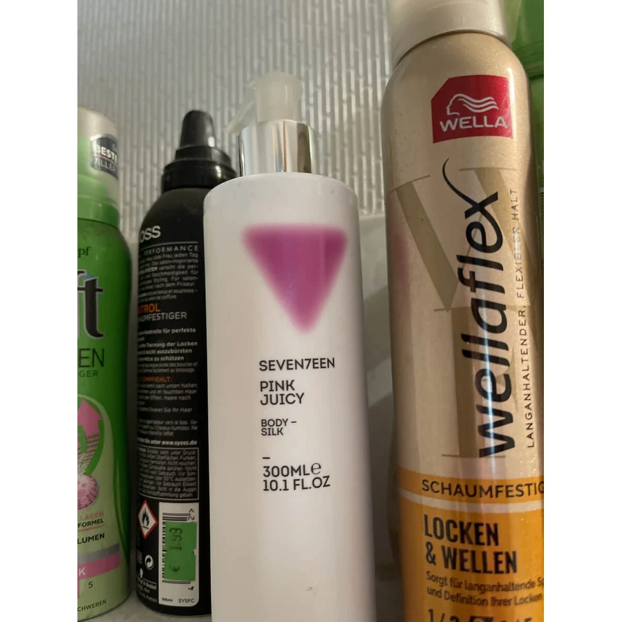 Leche corporal hidratante Seventeen Silk Body 300ml