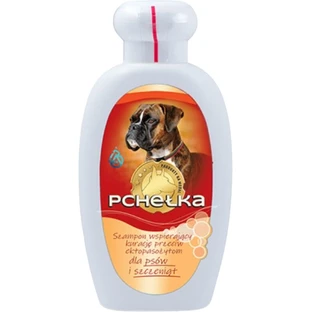 Vlooienshampoo voor honden ter ondersteuning van ...