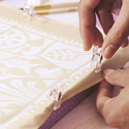 Laboratorio creativo 11 per adulti Pittura su seta, Djeco