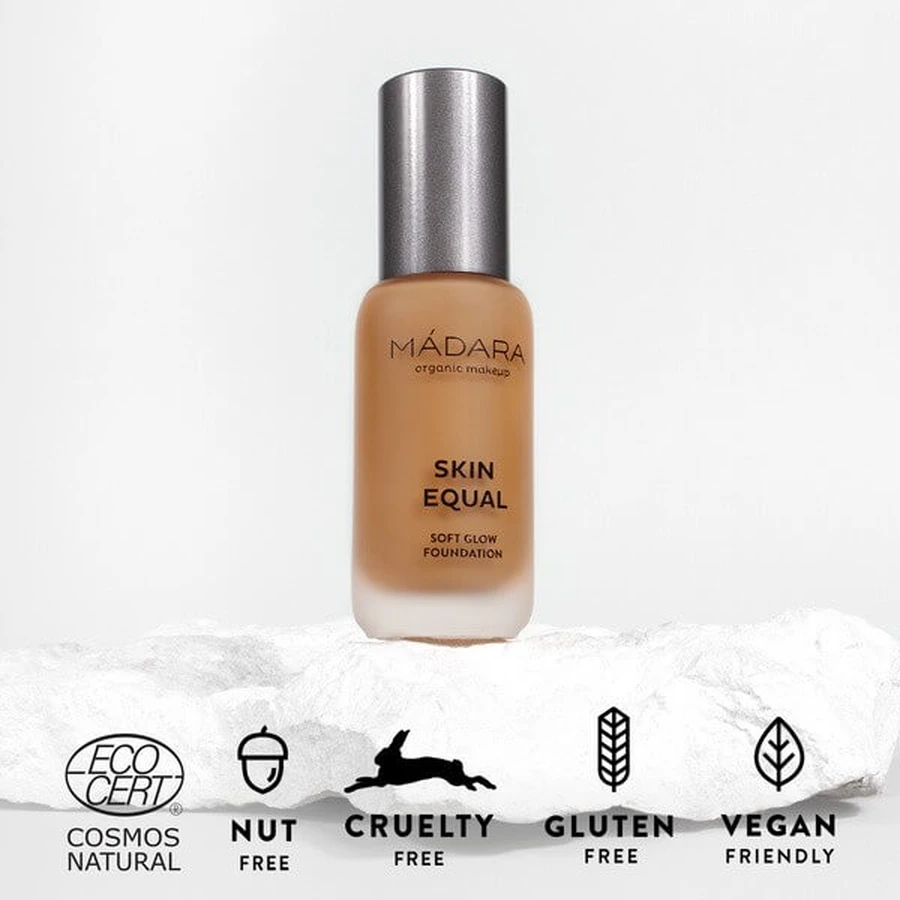 Madara Skin Equal, Soft Glow Foundation SPF15, foundation, Caramel 70, 30 ml.