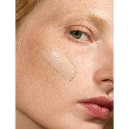 Madara, Skinonym, Fond de teint semi-mat à base de peptides, #20 Ivory, 30 ml