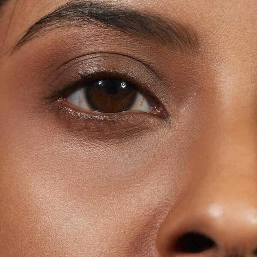 Madara Luminous Perfecting Concealer, corrector, Ámbar 60, 4 ml