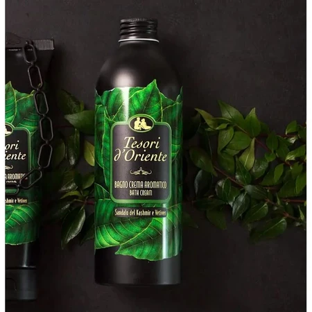 Tesori d'oriente Sandalo e vetiver - bagno crema aromatico 500 ml