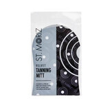 Manusa self tanning application, St Moriz