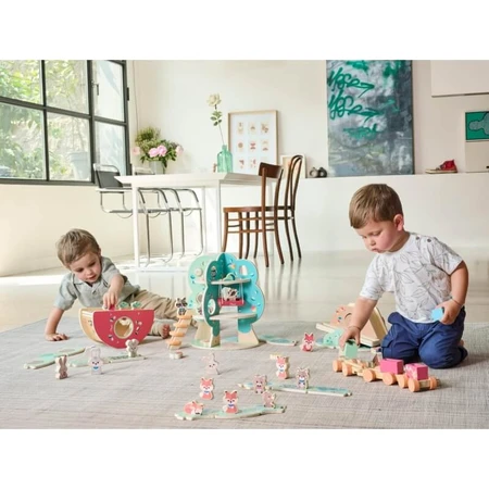 Chicco – Copacul mare al ratonilor – joc din lemn cu 4 ratoni și 10 accesorii