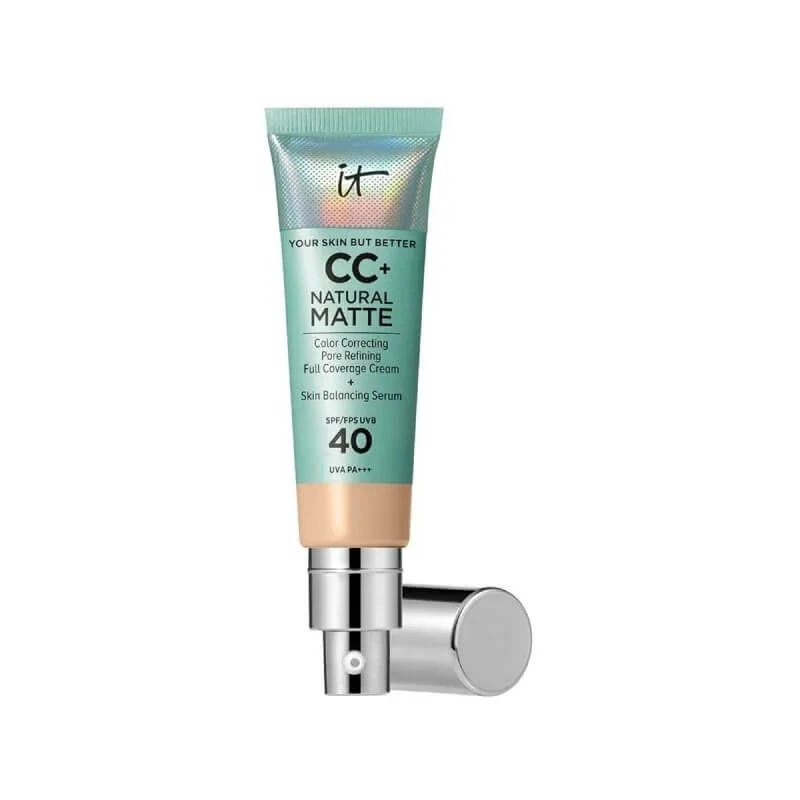 It Cosmetics CC+ Cream Natural Matte Foundation SPF 40 - Foundation met volledige dekking - Licht