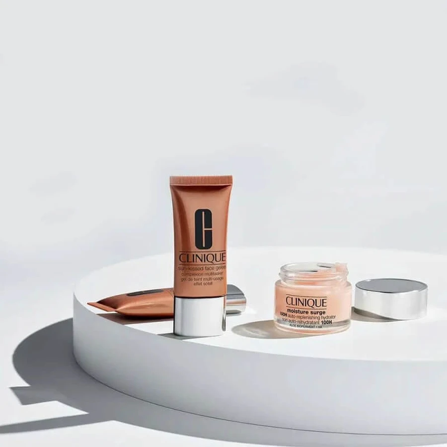 Clinique Sun-Kissed Face Gelee - Verhelderende gezichtsgel - Universal Glow
