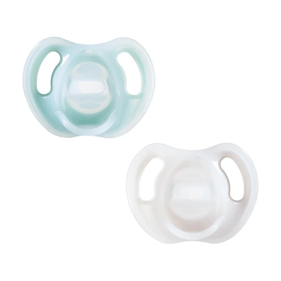 Tommee Tippee Ultra Light – 2 suzete ortodontice din silicon medical, pentru vârsta de 0-6 luni