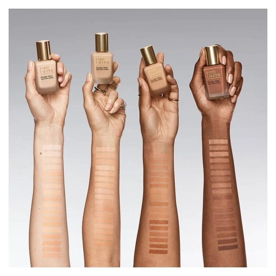 Estée Lauder Double Wear Stay-in-Place Makeup - Foundation nr. 2C3 Fresh