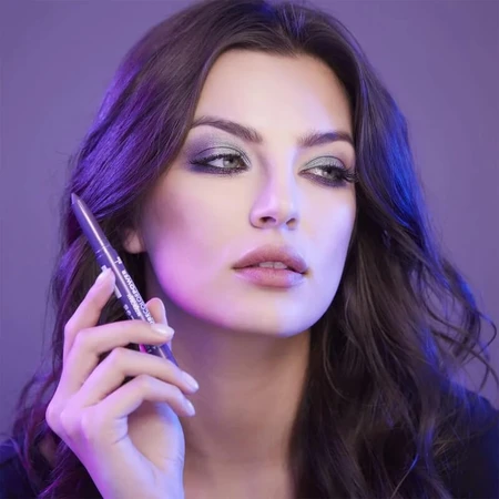 Deborah 24 ore eyeshadow color power - fard de pleoape sub formă de stick nr. 10 negru mat