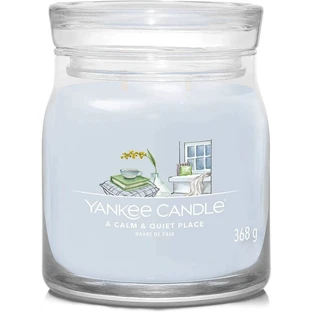 Yankee Candle „A Calm &amp; Quiet Place“ – Medium geurkaars in Signature-pot