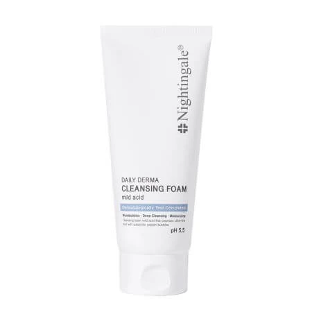 pH 5,5 Zachte gezichtsreinigingsschuim met hydraterende werking, 140 ml, Nightingale