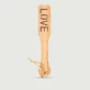 Bambus-Paddel aus der „Wooden Love“-Serie mit „LOVE“-Gravur