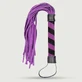 Zweep met leren strengen en handvat in zebraprint - Paars