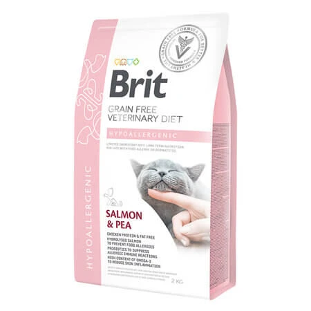 Hypoallergeen droogvoer voor katten met zalm en erwten, 2 kg, Brit